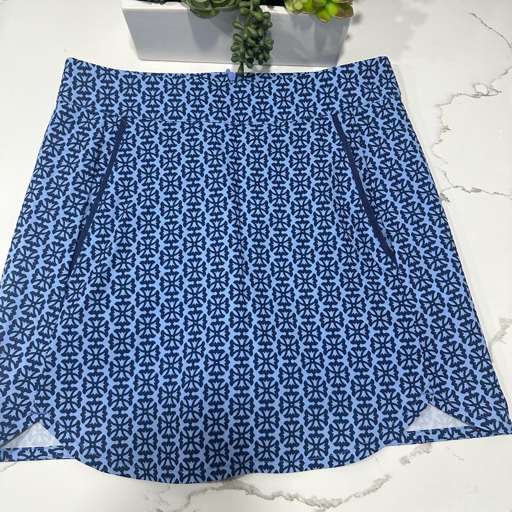New vineyard vines printed skorts cross tulip blue size 4 , NWOT
